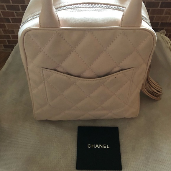 Chanel canvas/leather tote with tassel - Picture 2 of 8
